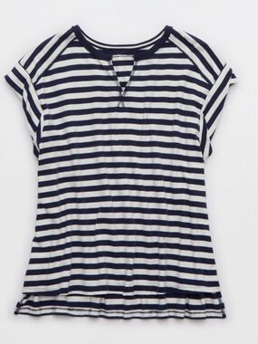 aerie NWT Navy and White Striped Short Sleeve Tee